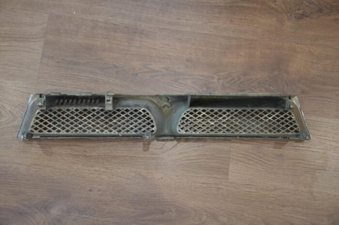 Mitsubishi Galant 97 reste - Image 2