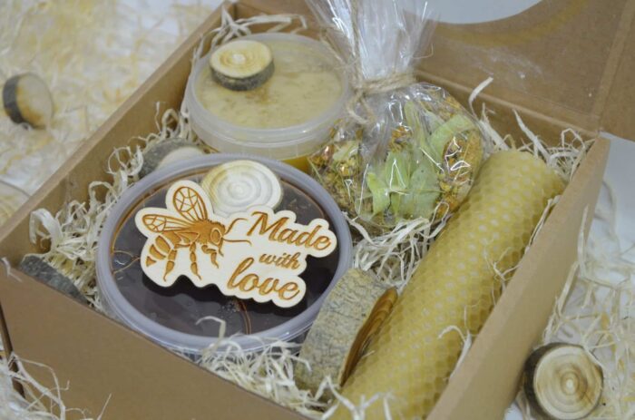 Medus, Priežu čiekuru sīrups, Svecīte un Tēja - Image 8