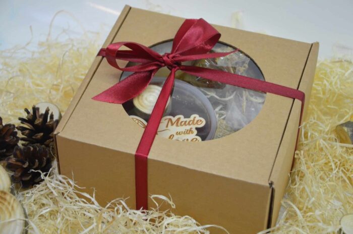 Medus, Priežu čiekuru sīrups, Svecīte un Tēja - Image 4