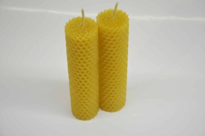 2.gab tītas bišu vaska sveces 13 cm x 3.3 cm - Image 3