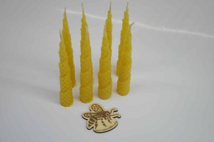 4.gab tītas bišu vaska sveces 10 cm x 2.5 cm (Ziemassvētku eglītes) - Image 4