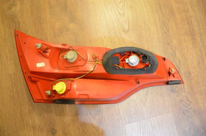 AUDI Q7 aizmugurējie lukturi 4L0945094 4L0945093 - Image 11