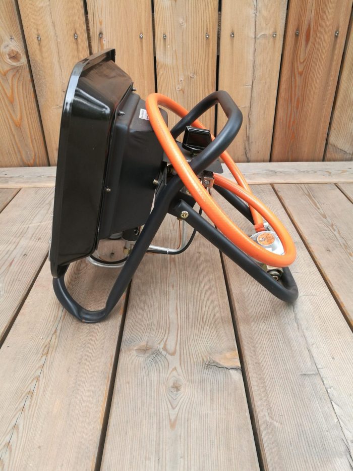 Infrasarkanais gāzes sildītājs 3,2 kW ar aizsardzību pret noplūdi, šļūteni, reduktoru un savienotāju skavām - Image 4